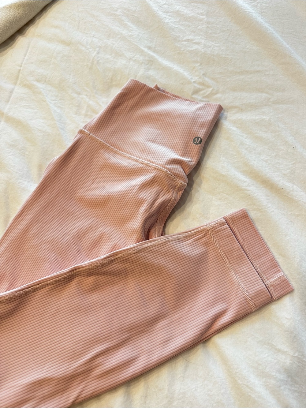 lululemon blush ribbed crop top